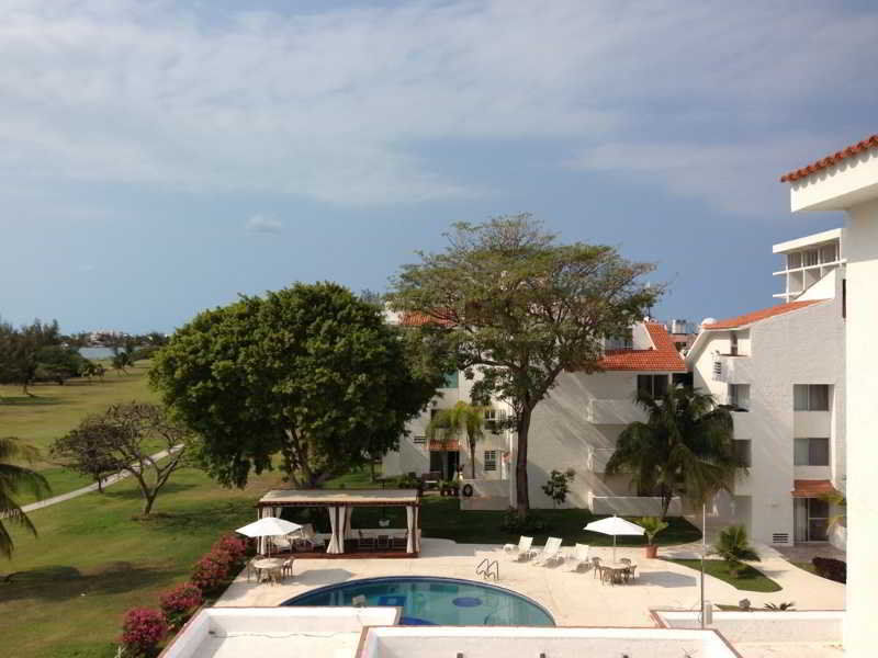 Las Gaviotas Hotel & Suites Cancún Exteriör bild